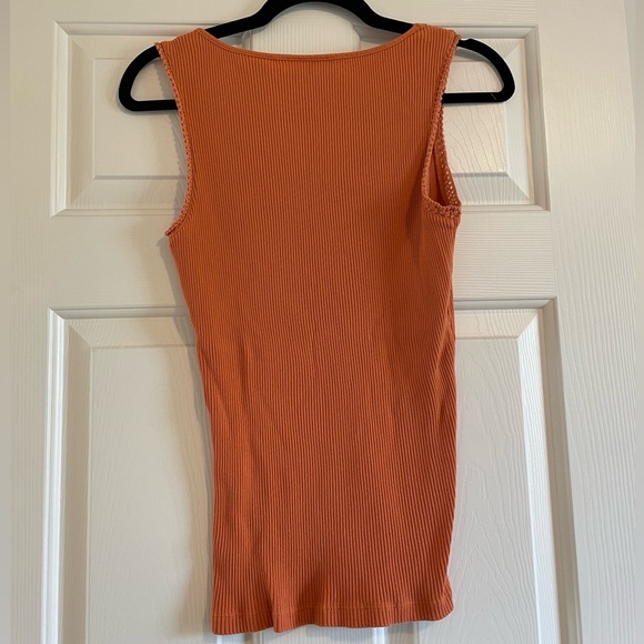 Apostrophe Orange Ribbed Cotton Y2K button tank top - Picture 3 of 8